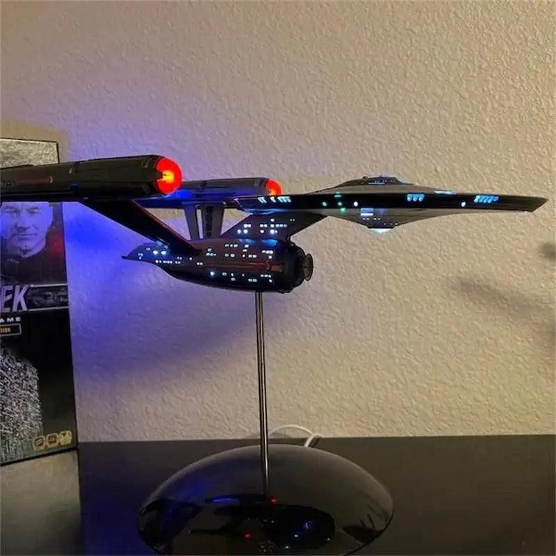 The Star Trek Enterprise metal model - From Galaxies to Genesis